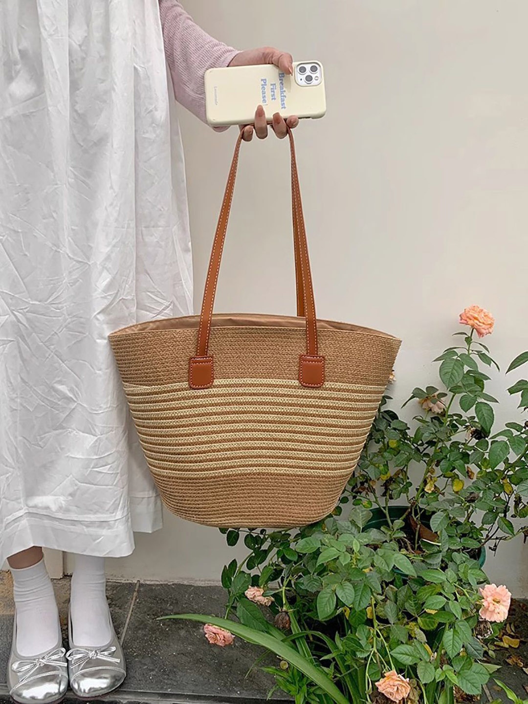 

StyleCast x Revolte Sling Bag, Cream