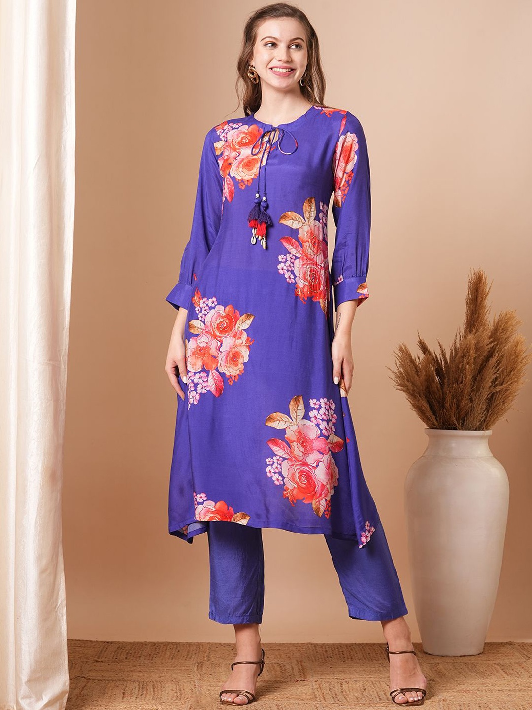 

FASHOR Women Floral Printed A-Line Kurta With Trousers, Blue