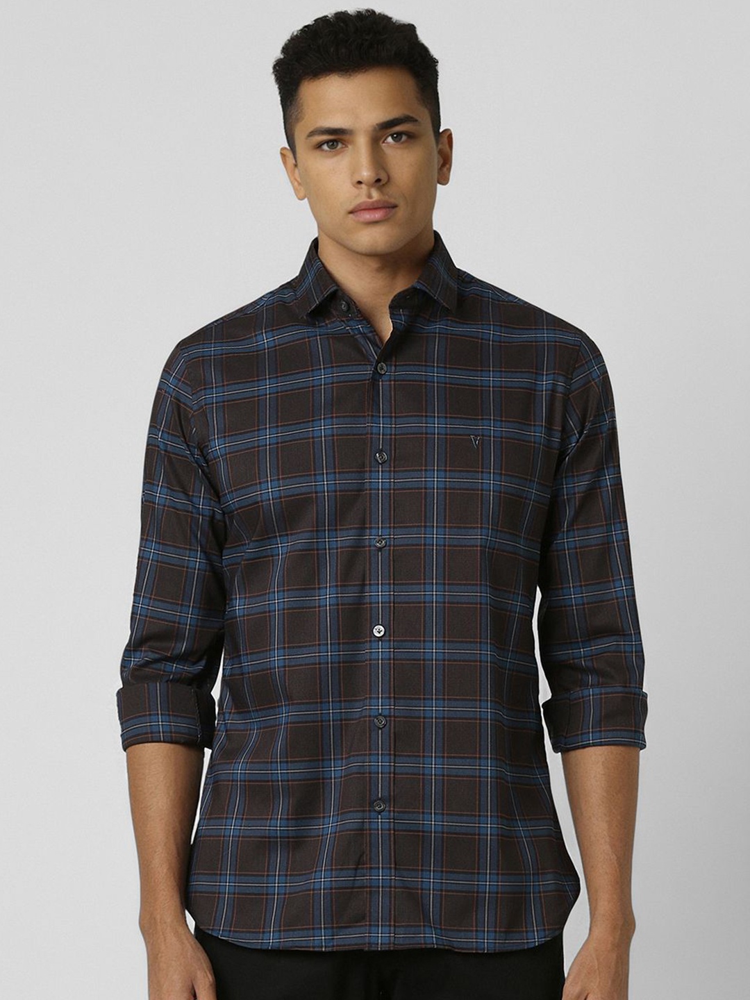 

Van Heusen Sport Men Slim Fit Opaque Checked Casual Shirt, Brown