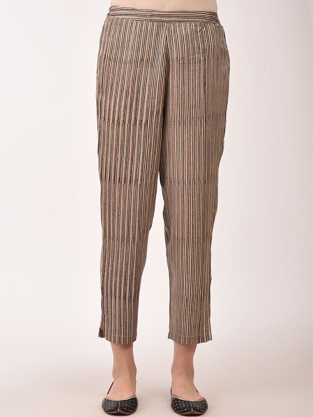 

JAYPORE Women Striped Regular Fit Trousers, Green