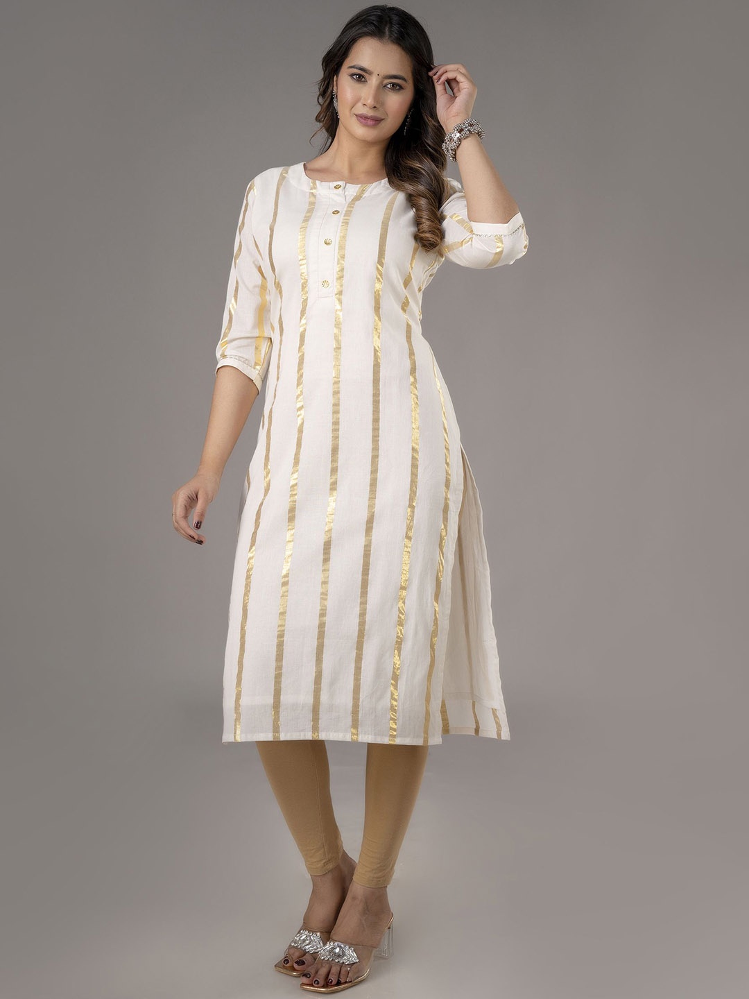 

Aaysa Kurti Women Striped Kurta, White