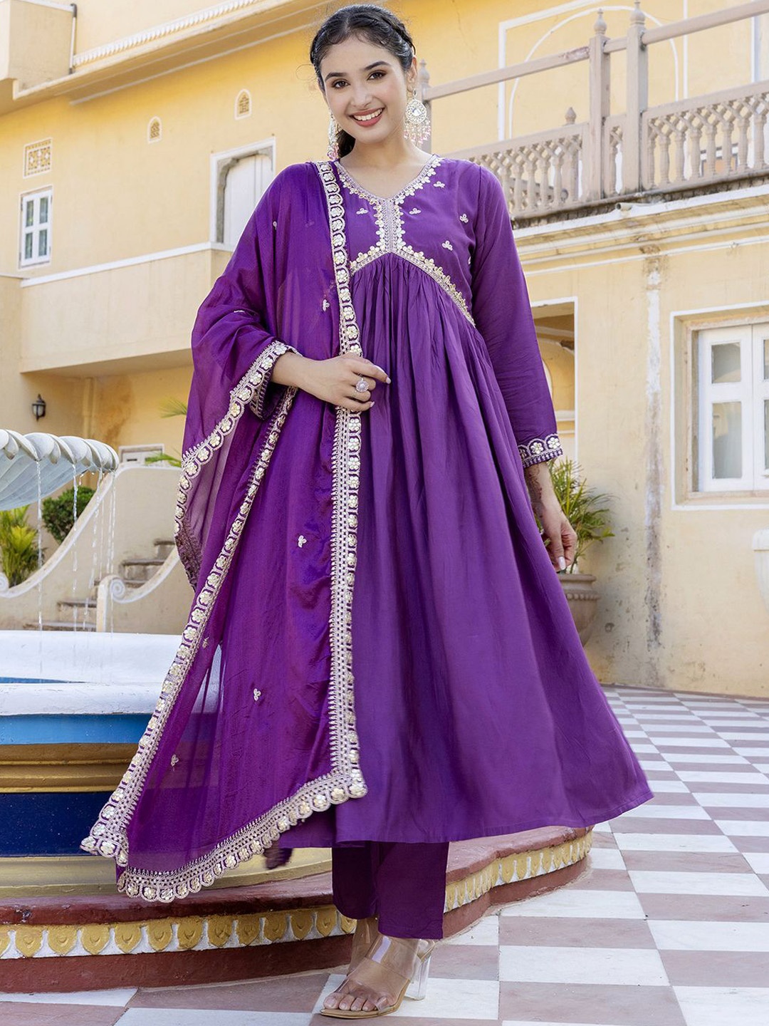 

Navlik Women Ethnic Motifs Embroidered Regular Sequinned Kurta with Trousers & With Dupatta, Purple