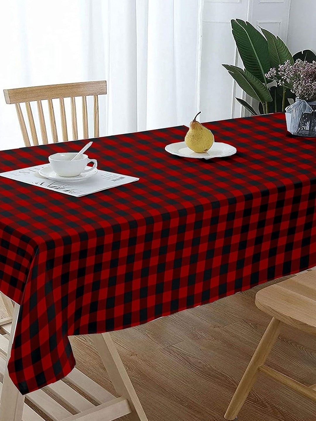 

Lushomes Red Geometric Printed 6-Seater Table Cover