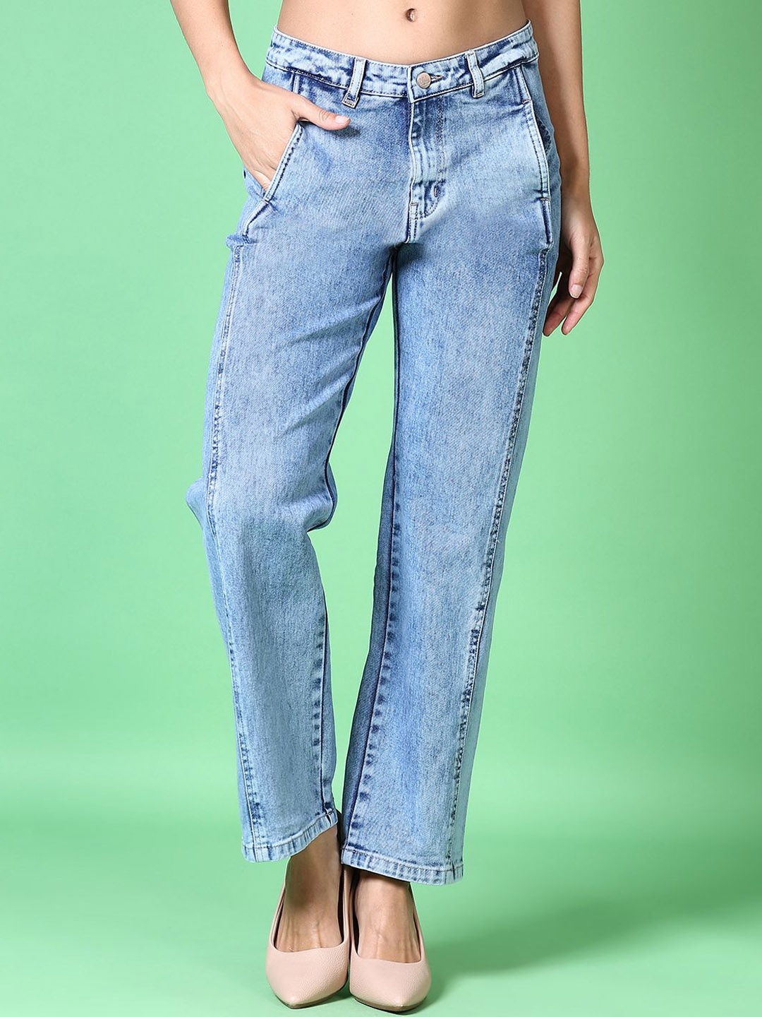 

V-Mart Women Light Fade Regular Fit Cotton Jeans, Blue