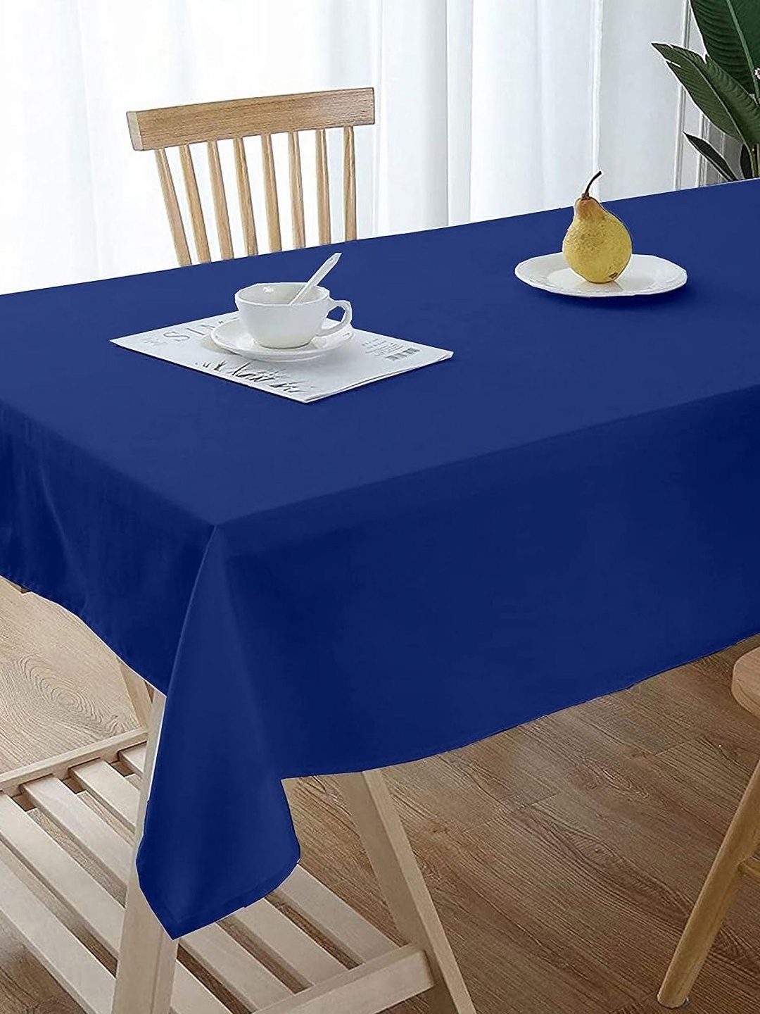 

Lushomes Blue Cotton 6-Seater Table Cover