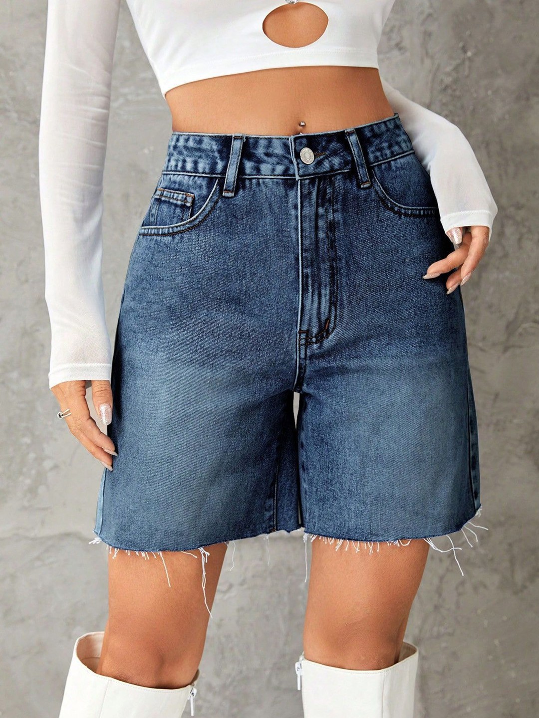 

StyleCast x Revolte Women Loose Fit Denim Shorts, Blue