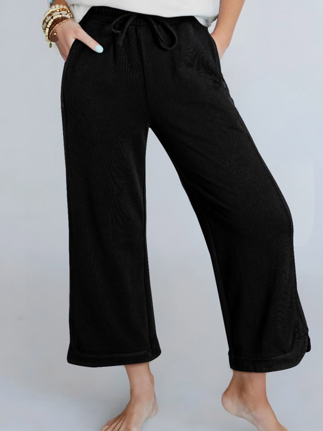 

StyleCast Women Mid-Rise Regular Fit Culottes Trousers, Black