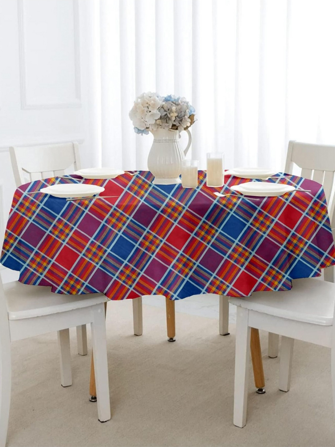 

Lushomes Red Geometric Printed Cotton Round 4-Seater Table Cover