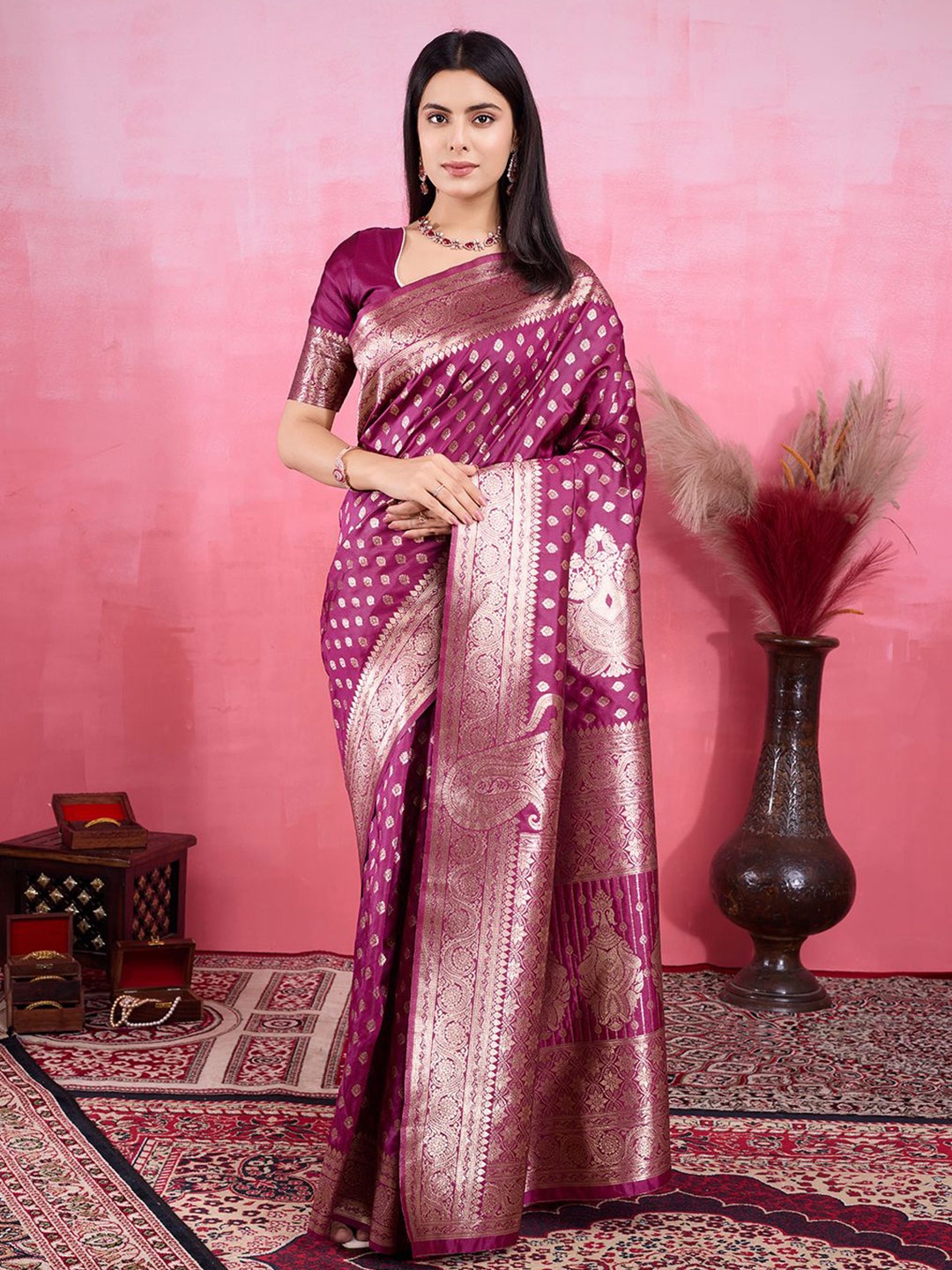 

Kriyansh Woven Design Zari Kanjeevaram Saree, Purple