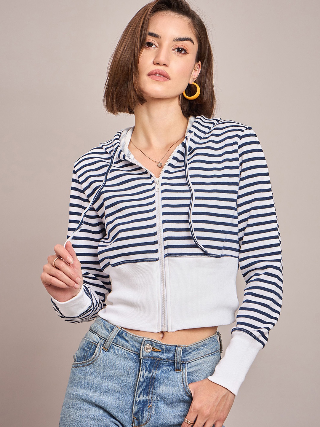 

SASSAFRAS Women Striped Fleece Bomber Jacket, Navy blue