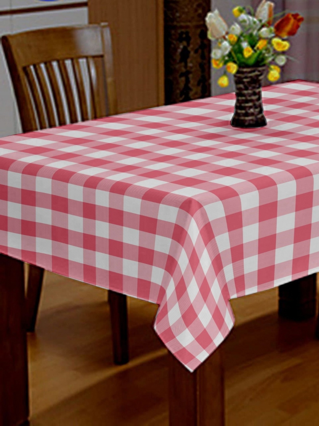 

Lushomes Pink Cotton 2-Seater Table Cover