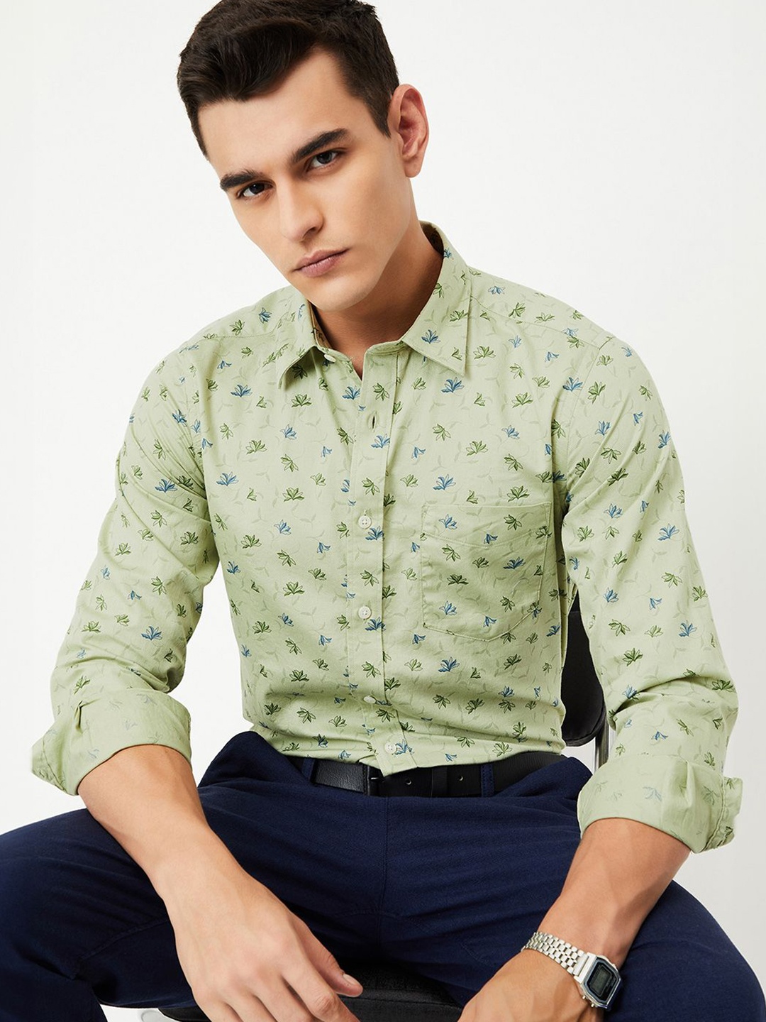

max Men Opaque Printed Casual Shirt, Green