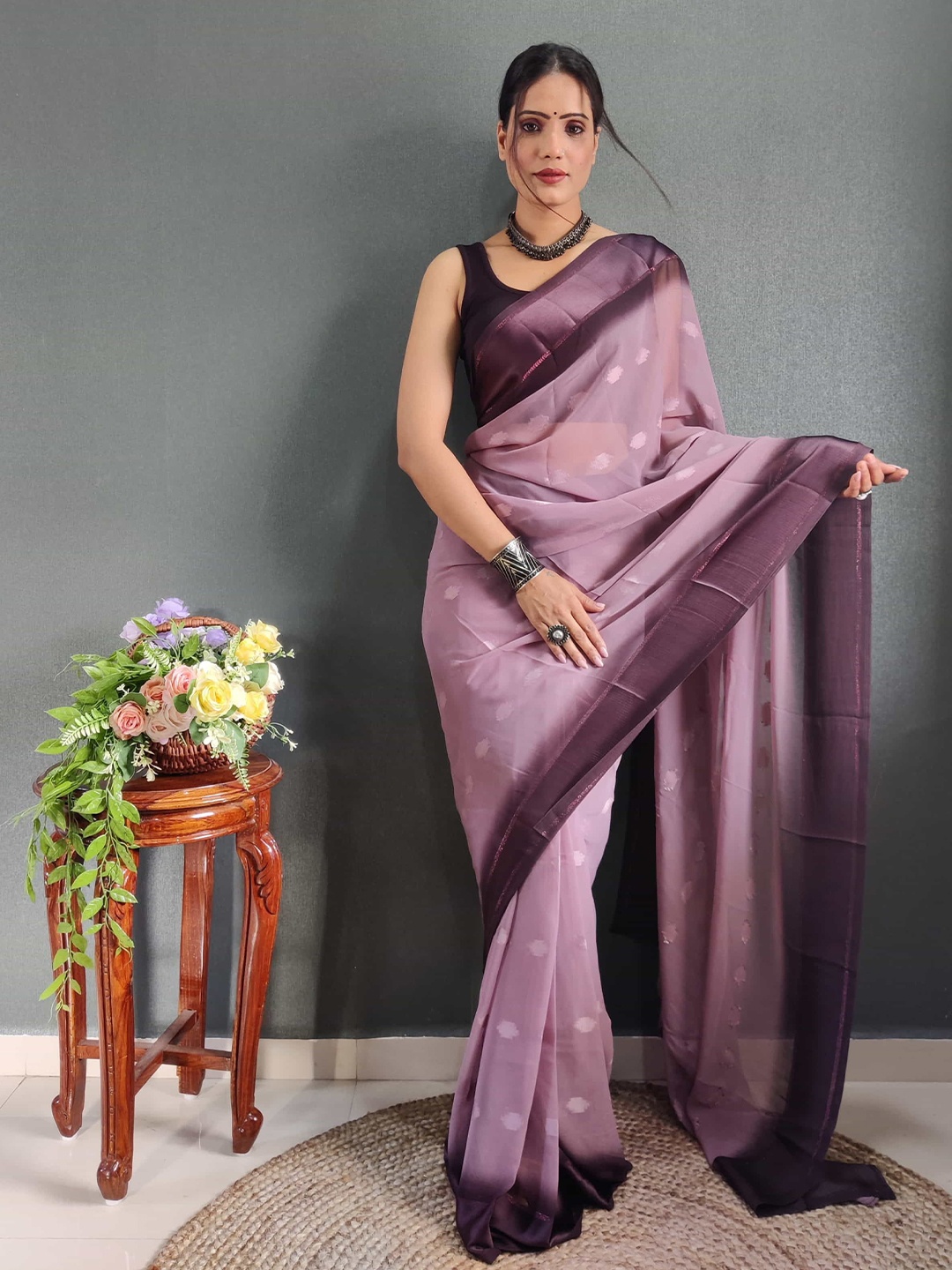 

KALINI Floral Woven Design Ready to Wear Jamdani Saree, Purple