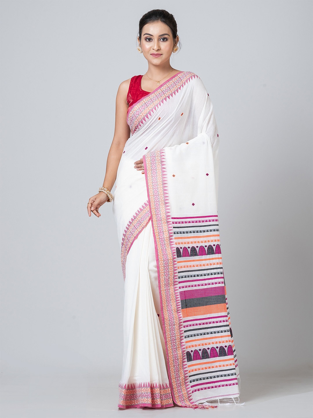 

PUKU Woven Design Zari Pure Cotton Saree, White