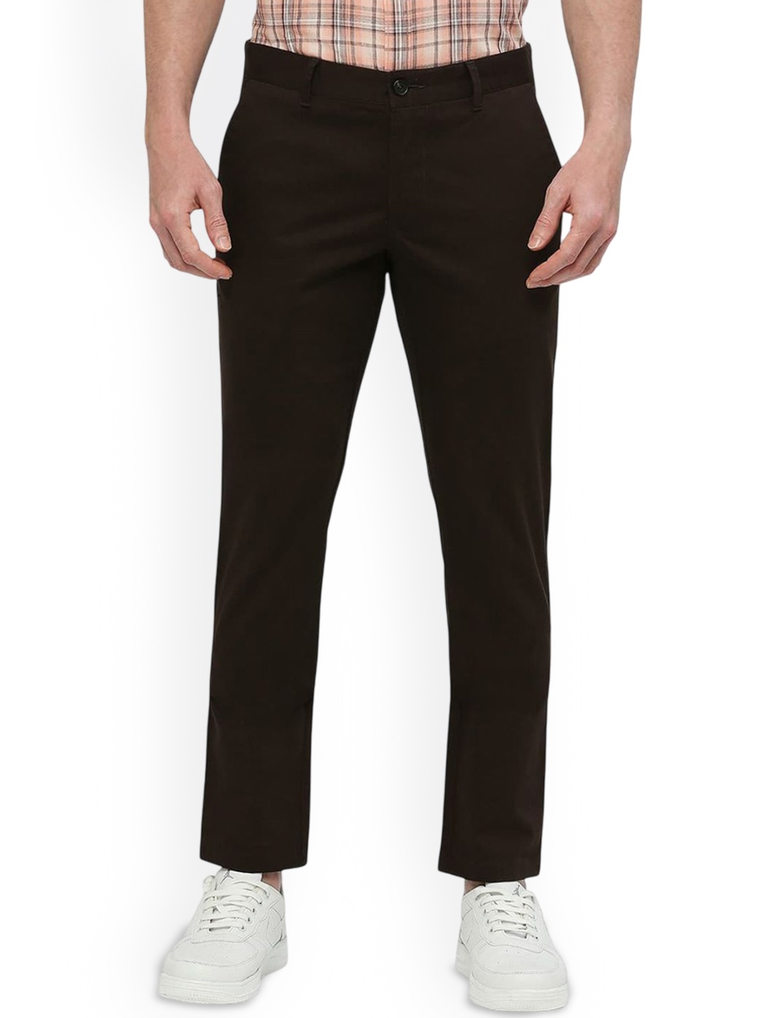 

Basics Men Skinny Fit Low-Rise Chinos Trousers, Coffee brown