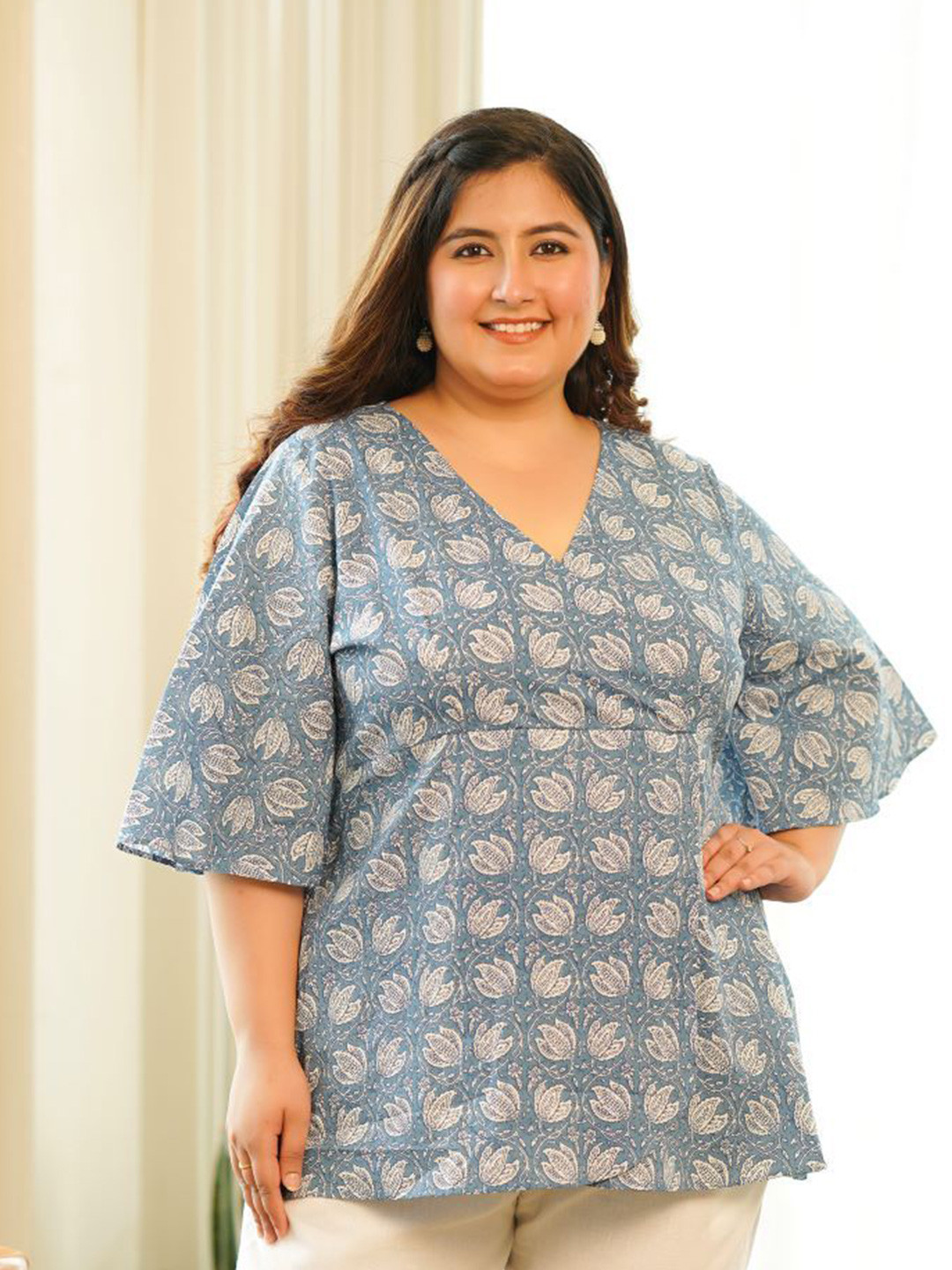 

NANGALIA RUCHIRA Women Floral Printed Cotton Wrap Top, Blue
