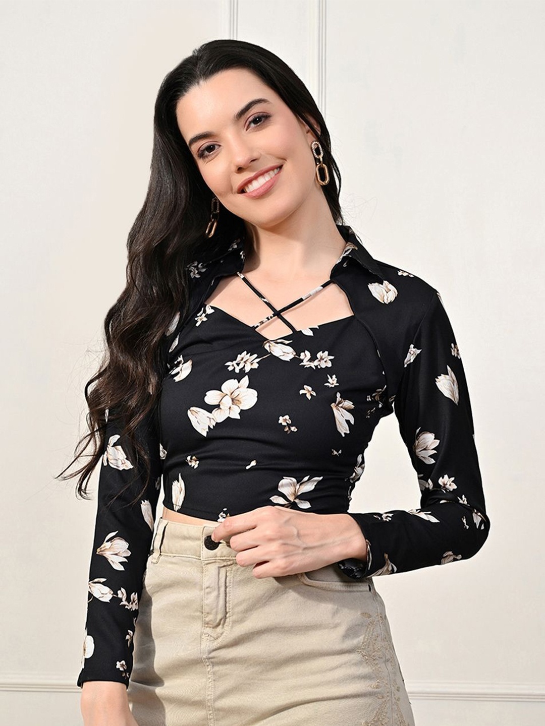 

PRETTY LOVING THING Floral Printed Sweetheart Neck Regular Top, Black