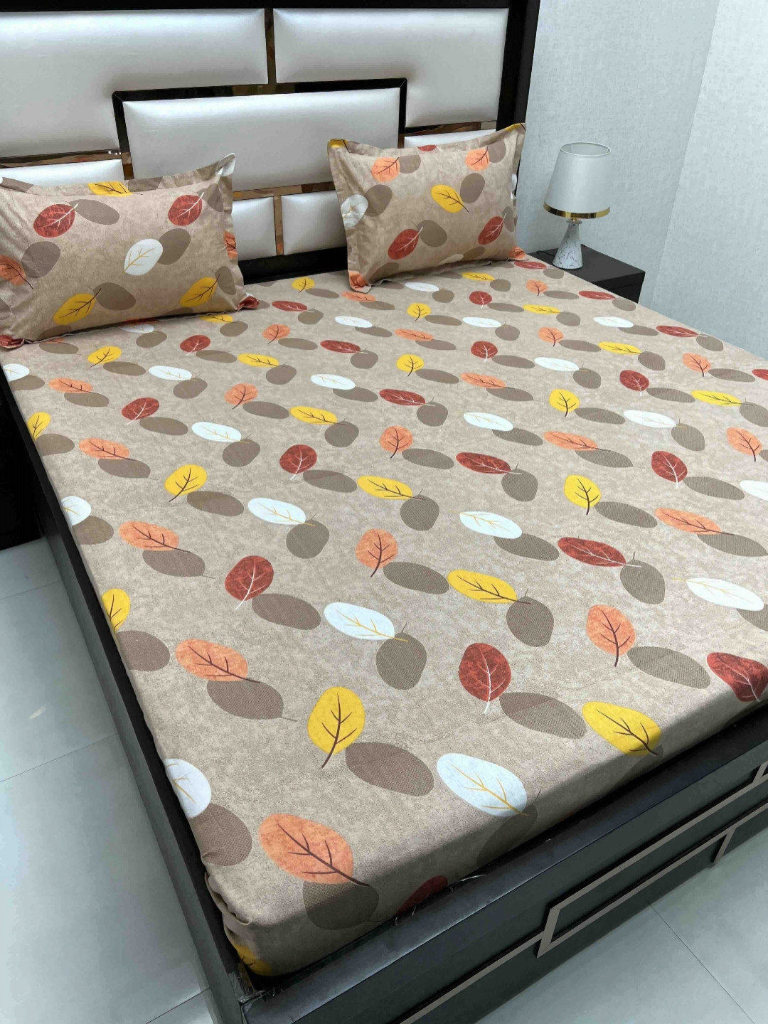 

Pure Decor Passion Brown Floral Pure Cotton 330 TC Queen Bedsheet Set 2.28 m x 2.56 m