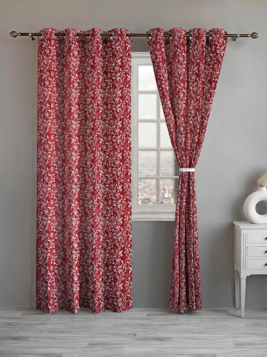 

Lunar Days Maroon Set of 2 Floral Room Darkening Door Curtains