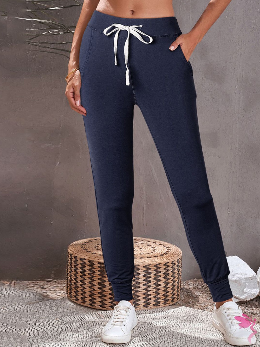 

StyleCast Women Mid-Rise Joggers Trouser, Navy blue