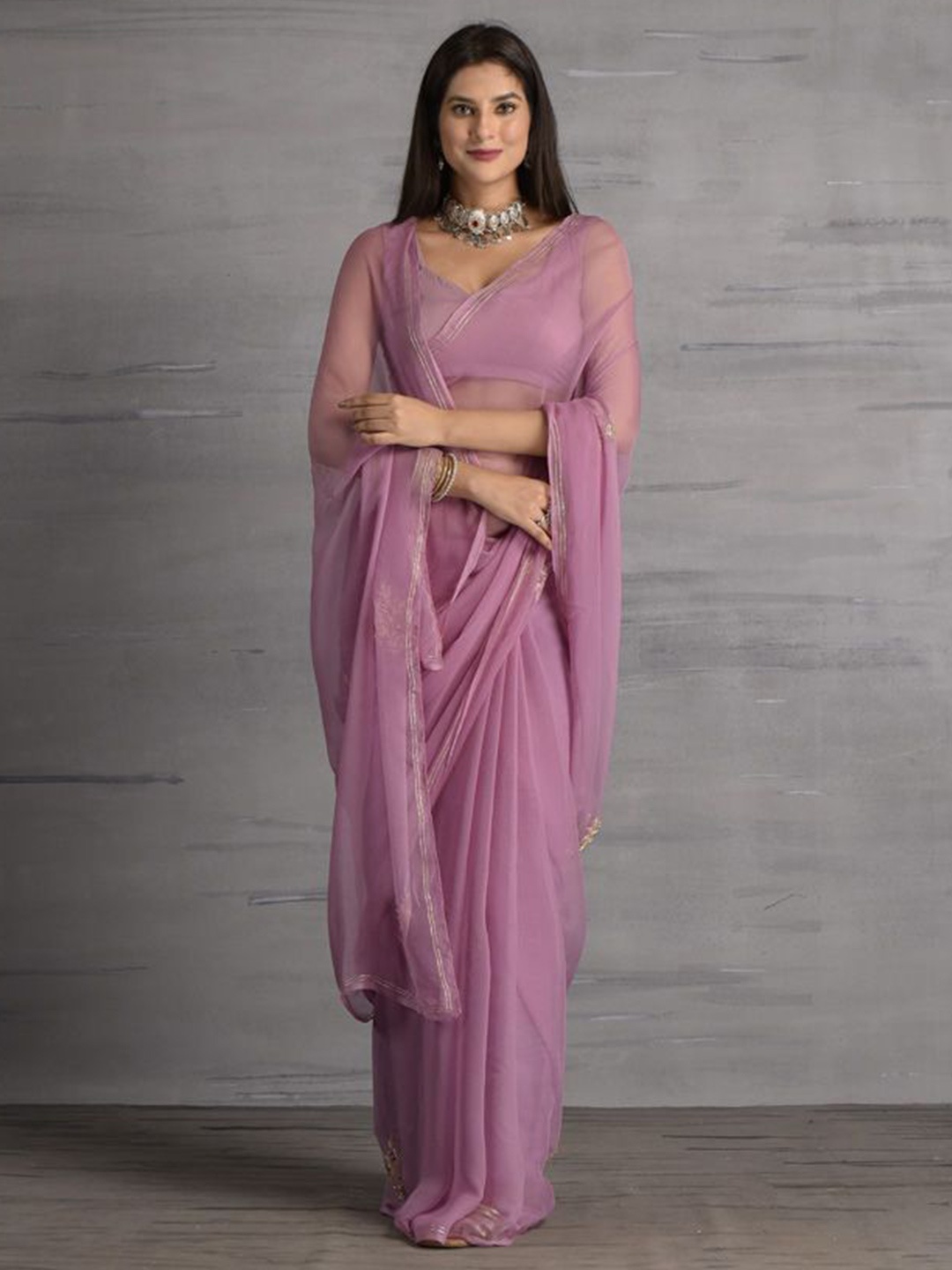 

sutra attire Embellished Sequinned Pure Chiffon Saree, Pink