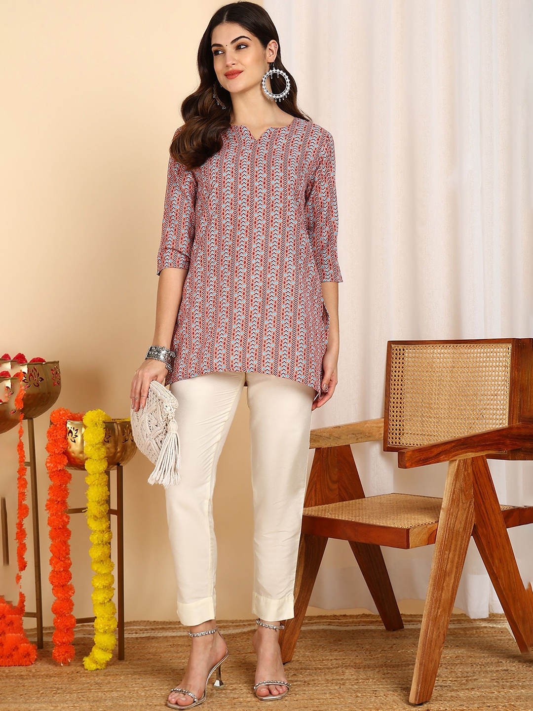 

DSK STUDIO Geometric Printed Kurti, Maroon