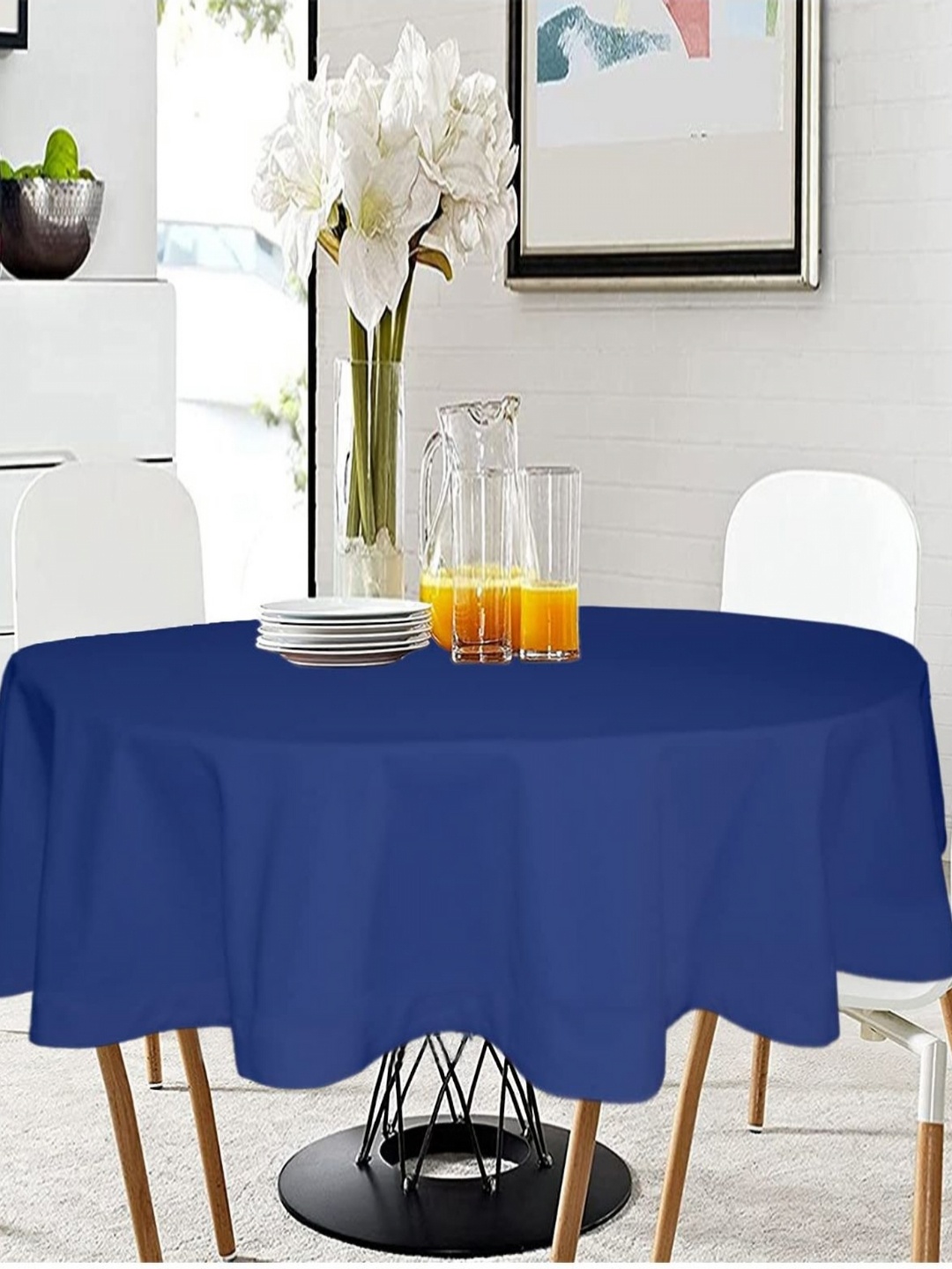 

Lushomes Blue Round 4-Seater Table Cover