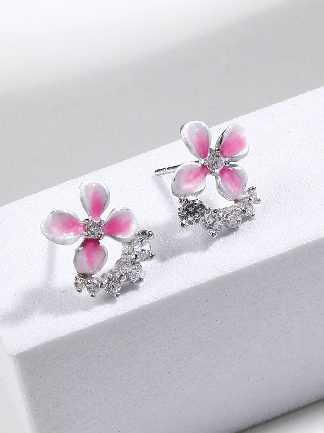 

DIAVO Women Rhodium Plate Silver Toned Pink Floral Detail Studs Earrings