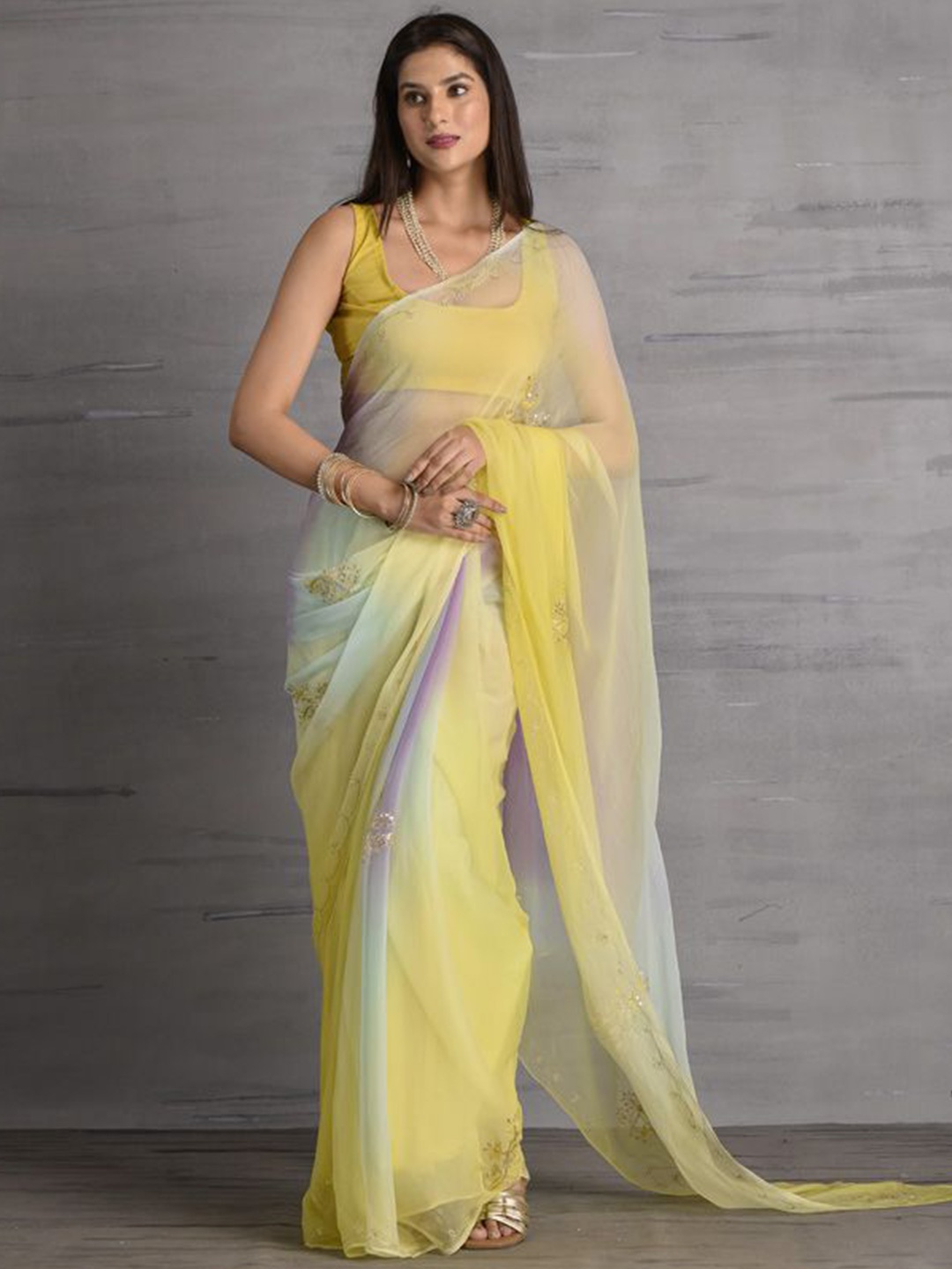 

sutra attire Embellished Embroidered Pure Chiffon Saree, Yellow