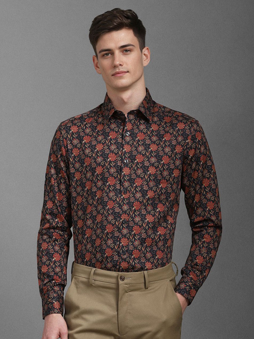 

Louis Philippe Men Classic Floral Opaque Printed Formal Shirt, Black