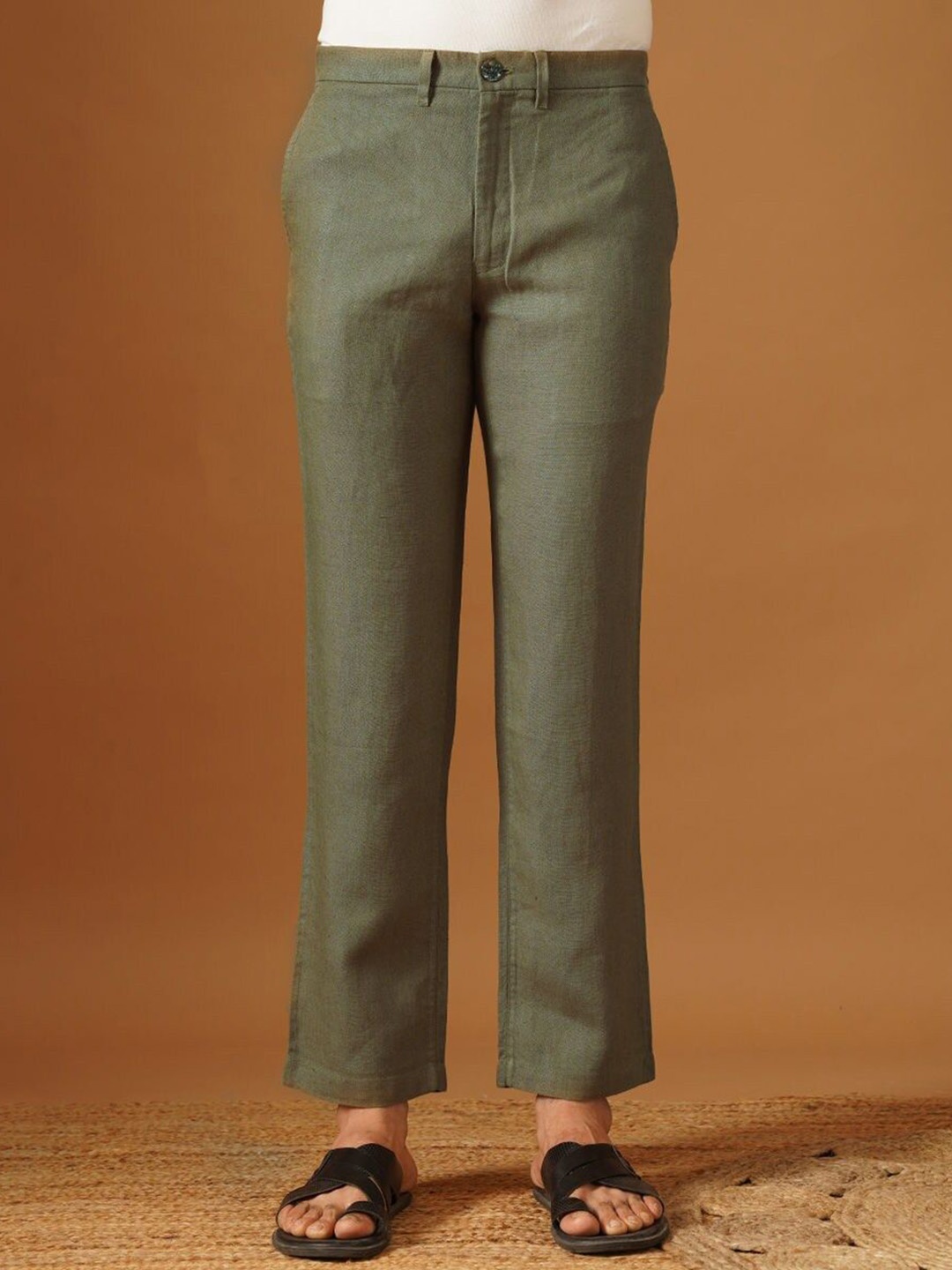 

JAYPORE Men Straight Fit Pleated Trousers, Olive