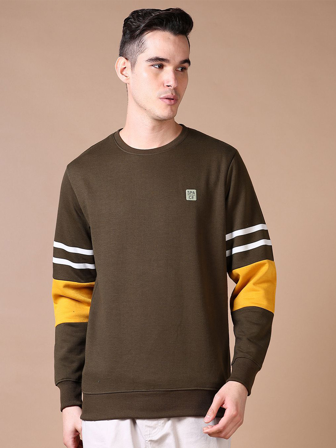 

V-Mart Men Colourblocked Round Neck Sweatshirt, Olive