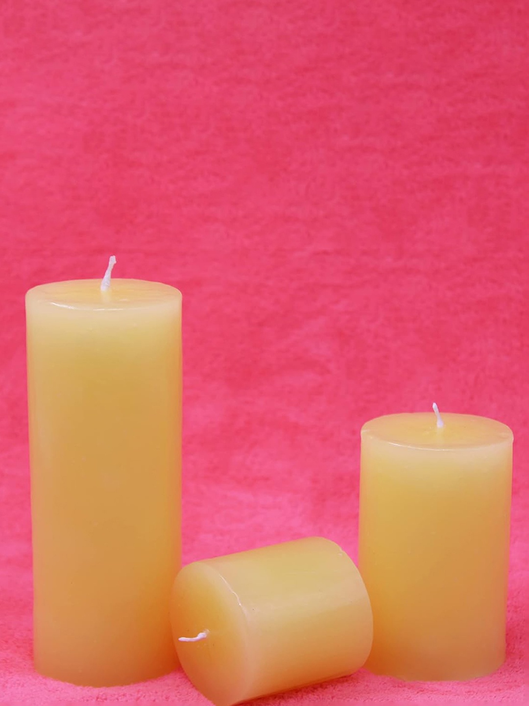 

atorakushon Yellow Set Of 3 Lemon Scented Pillar Candles