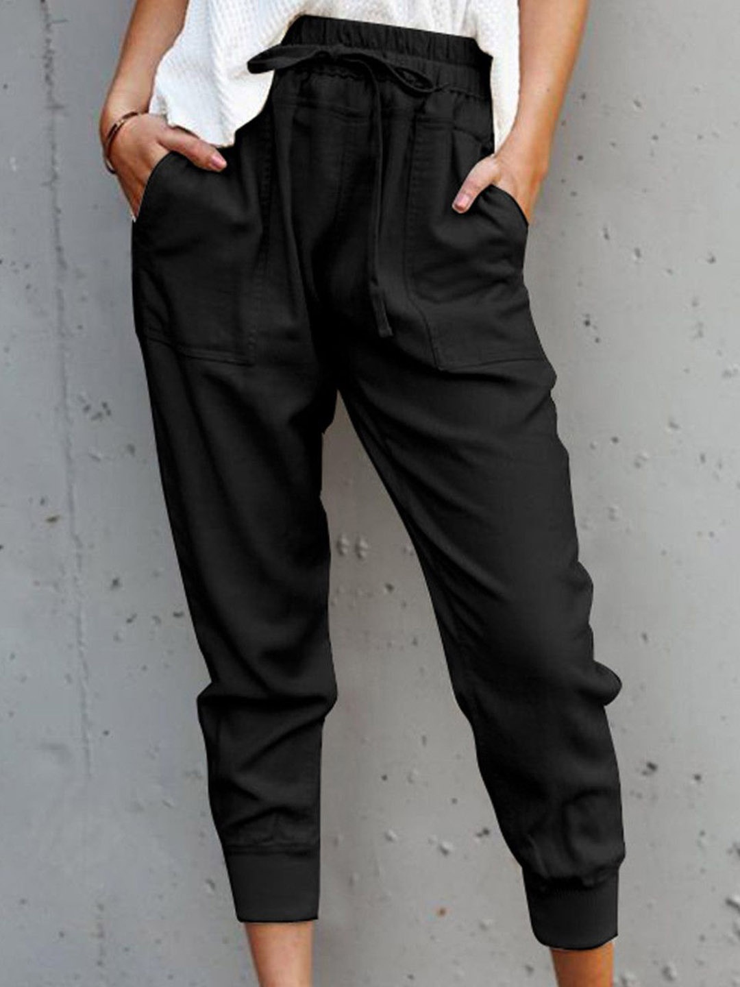 

StyleCast Women Pleated Joggers Trousers, Black