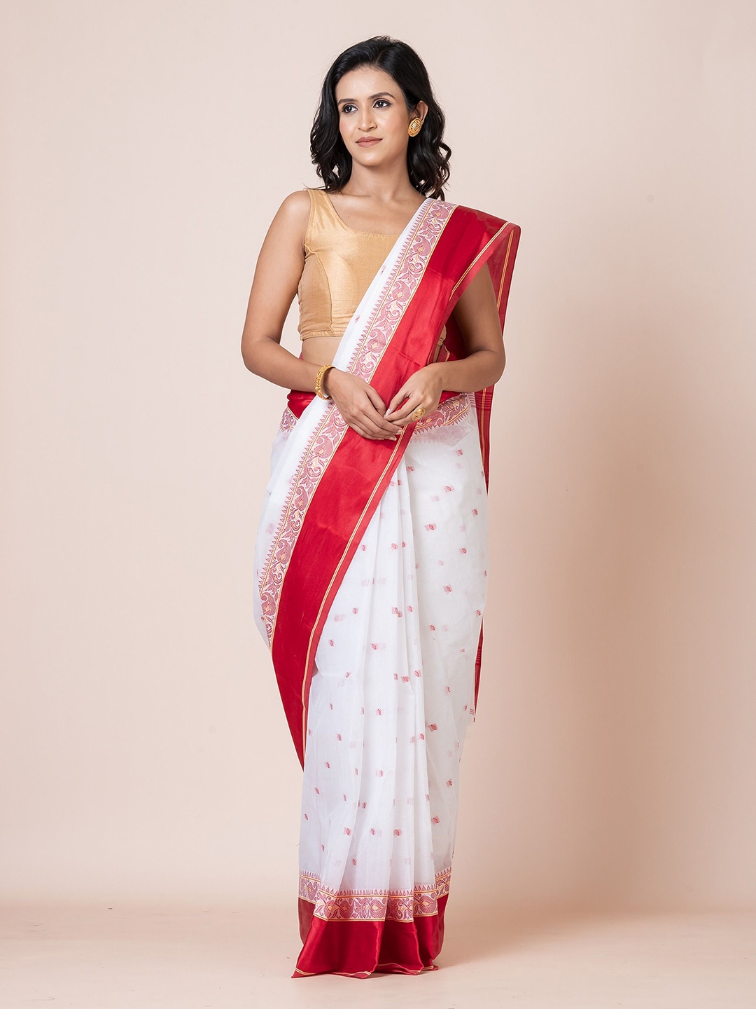 

PUKU Ethnic Motifs Woven Design Pure Cotton Saree, White