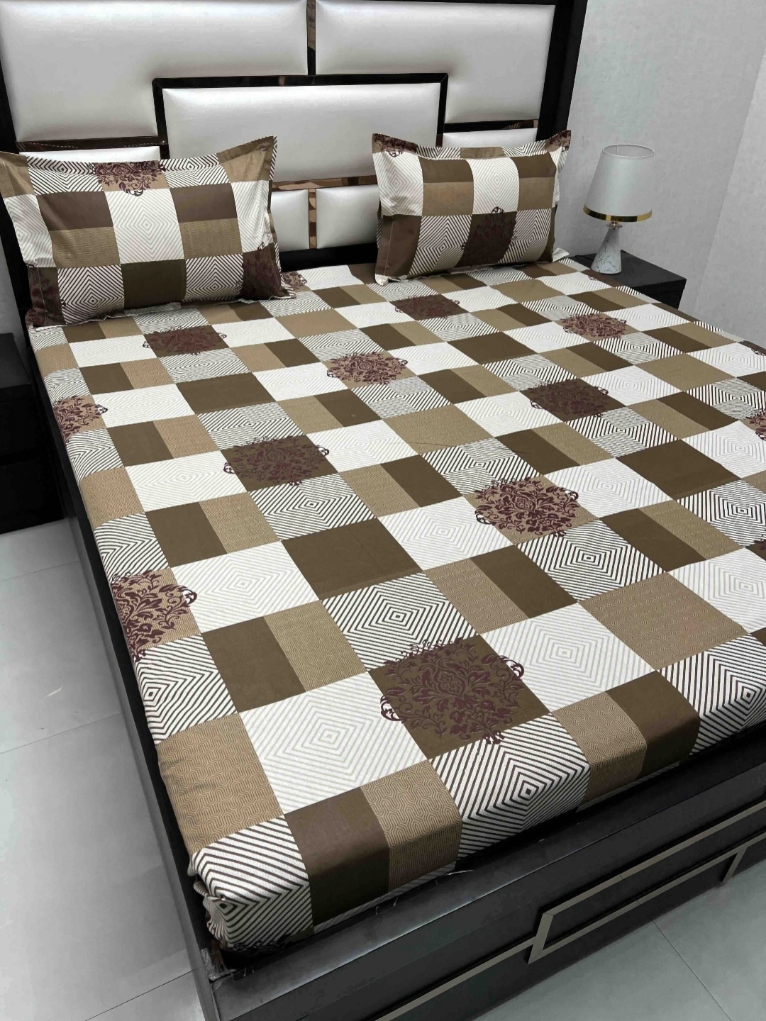 

Pure Decor Passion Olive Printed Pure Cotton 220 TC Queen Bedsheet Set 2.26 m x 2.54 m