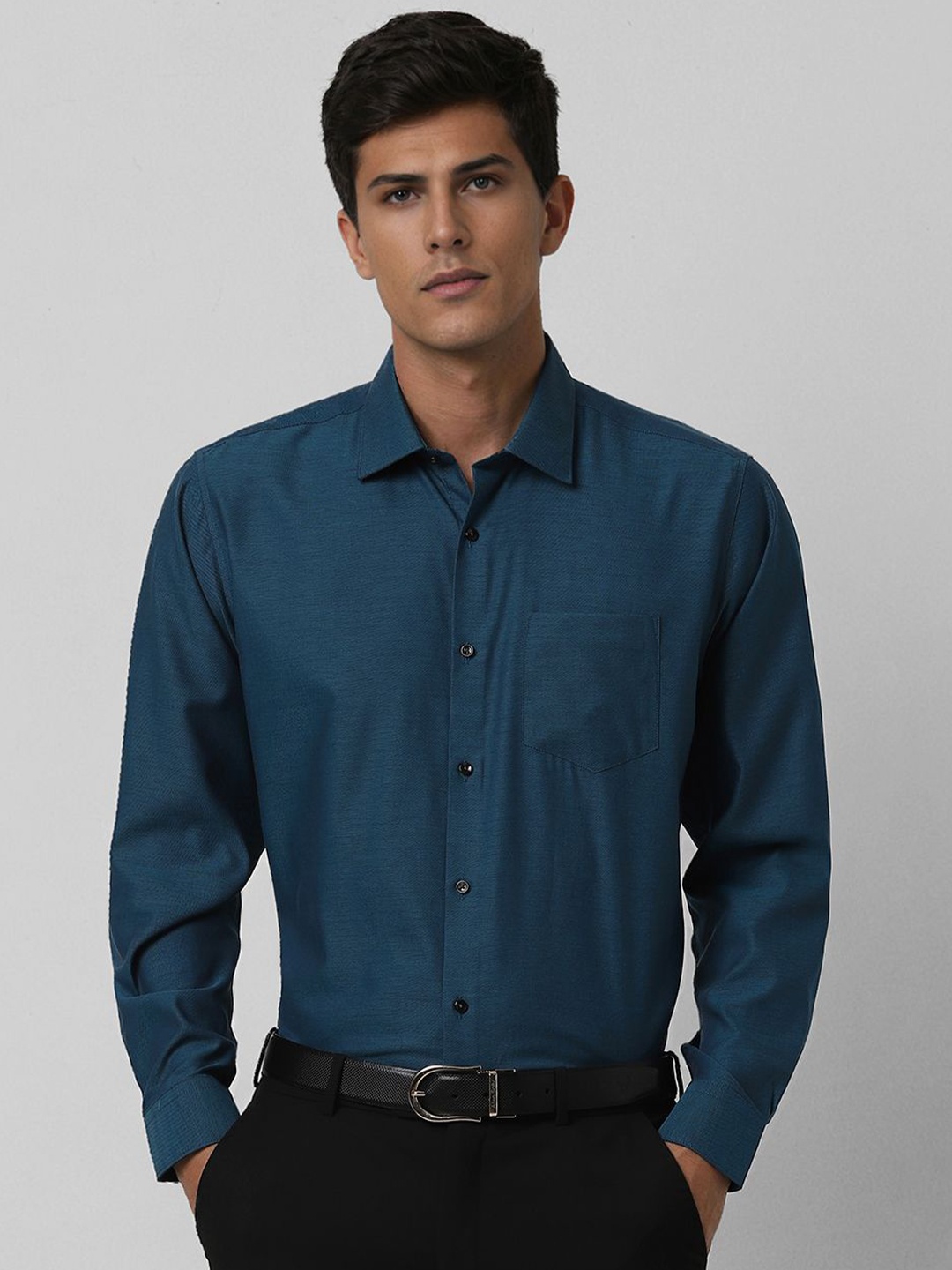 

Van Heusen Men Opaque Formal Shirt, Blue