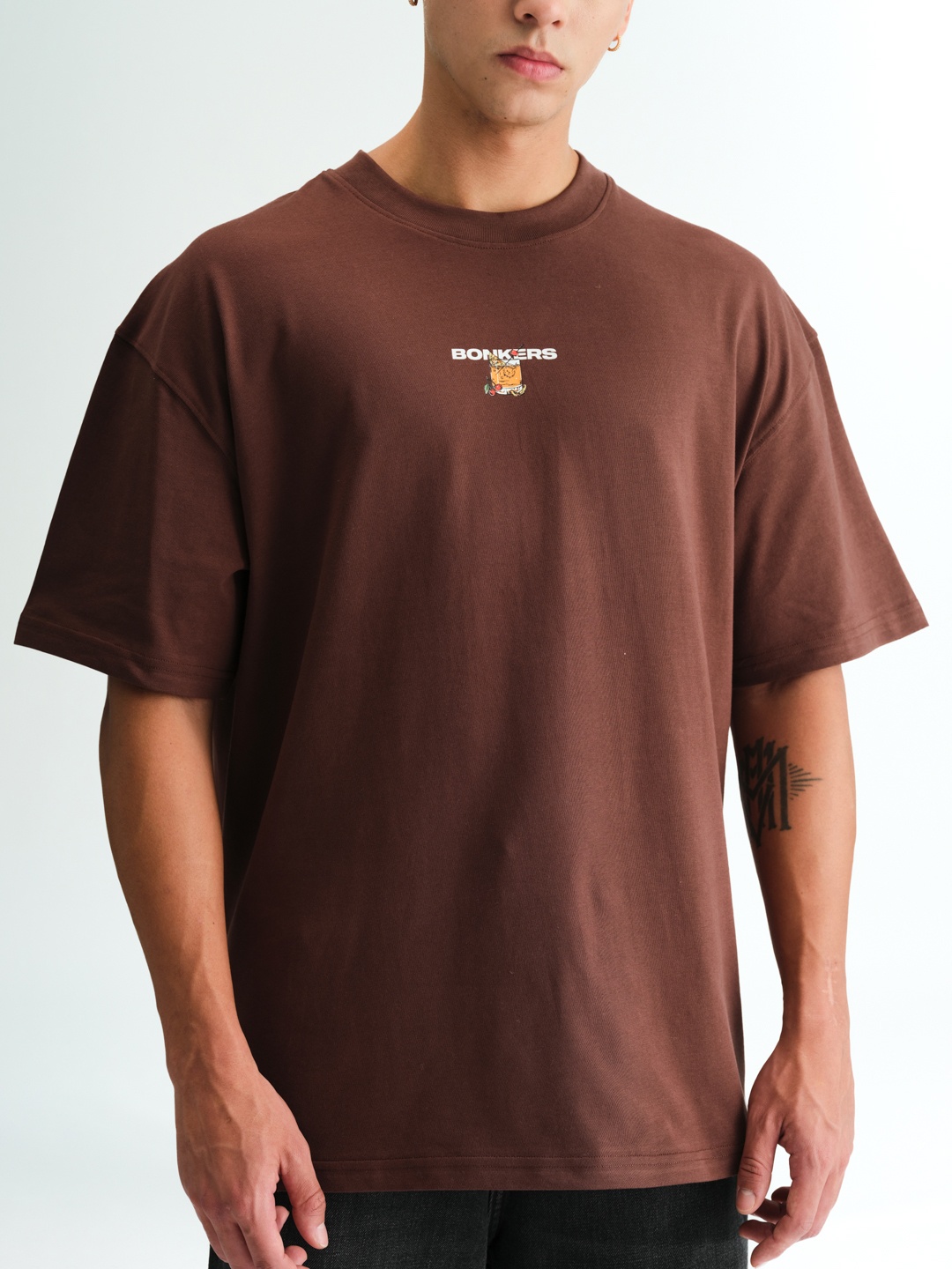 

Bonkers Corner Men Applique T-shirt, Brown