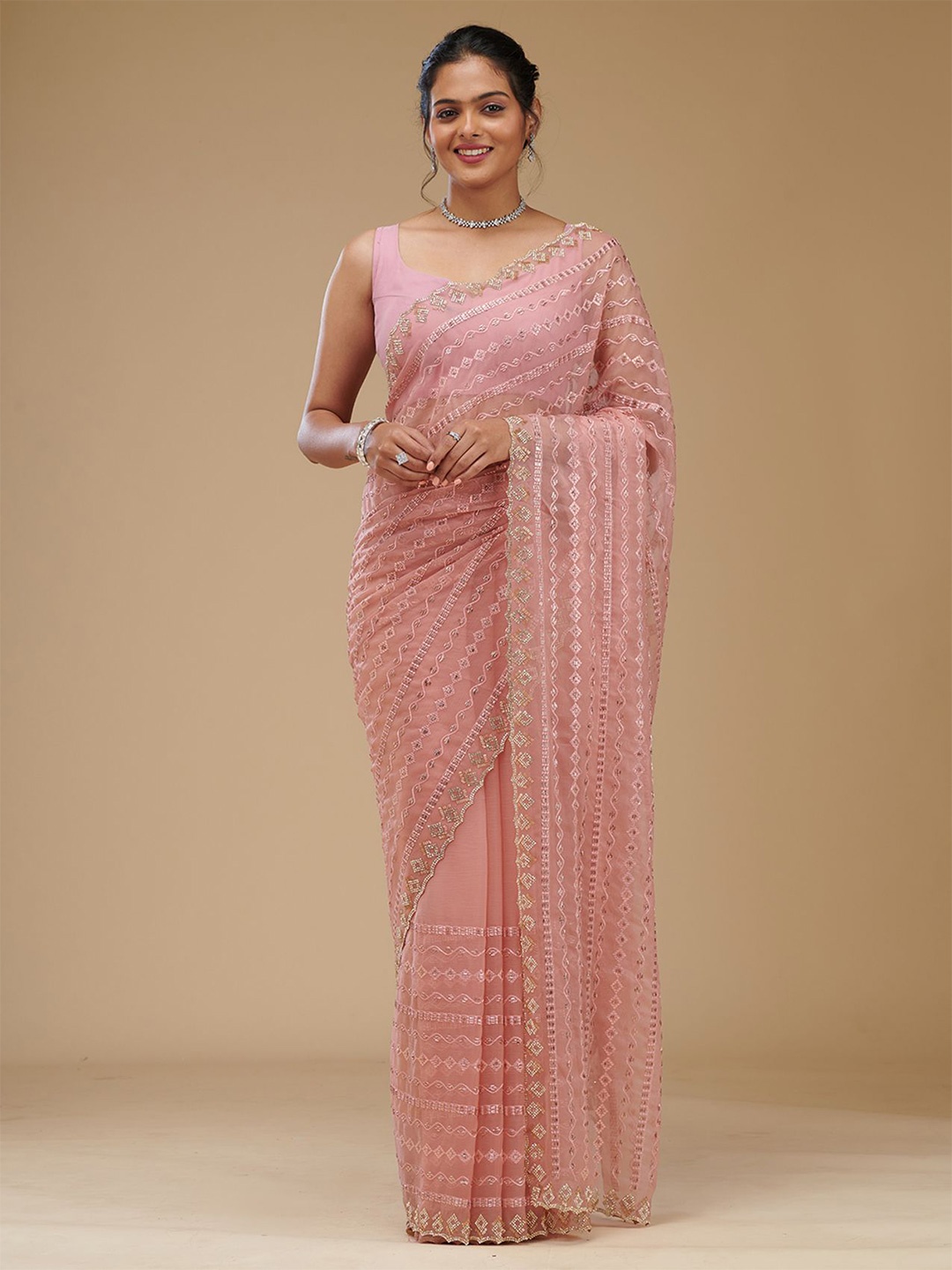 

Koskii Ethnic Motifs Embroidered Poly Chiffon Saree, Peach