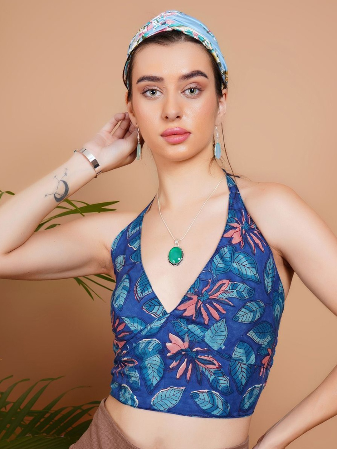 

Boholyfe Women Floral Printed Halter Neck Bohemian Cotton Bralette Crop Top, Navy blue