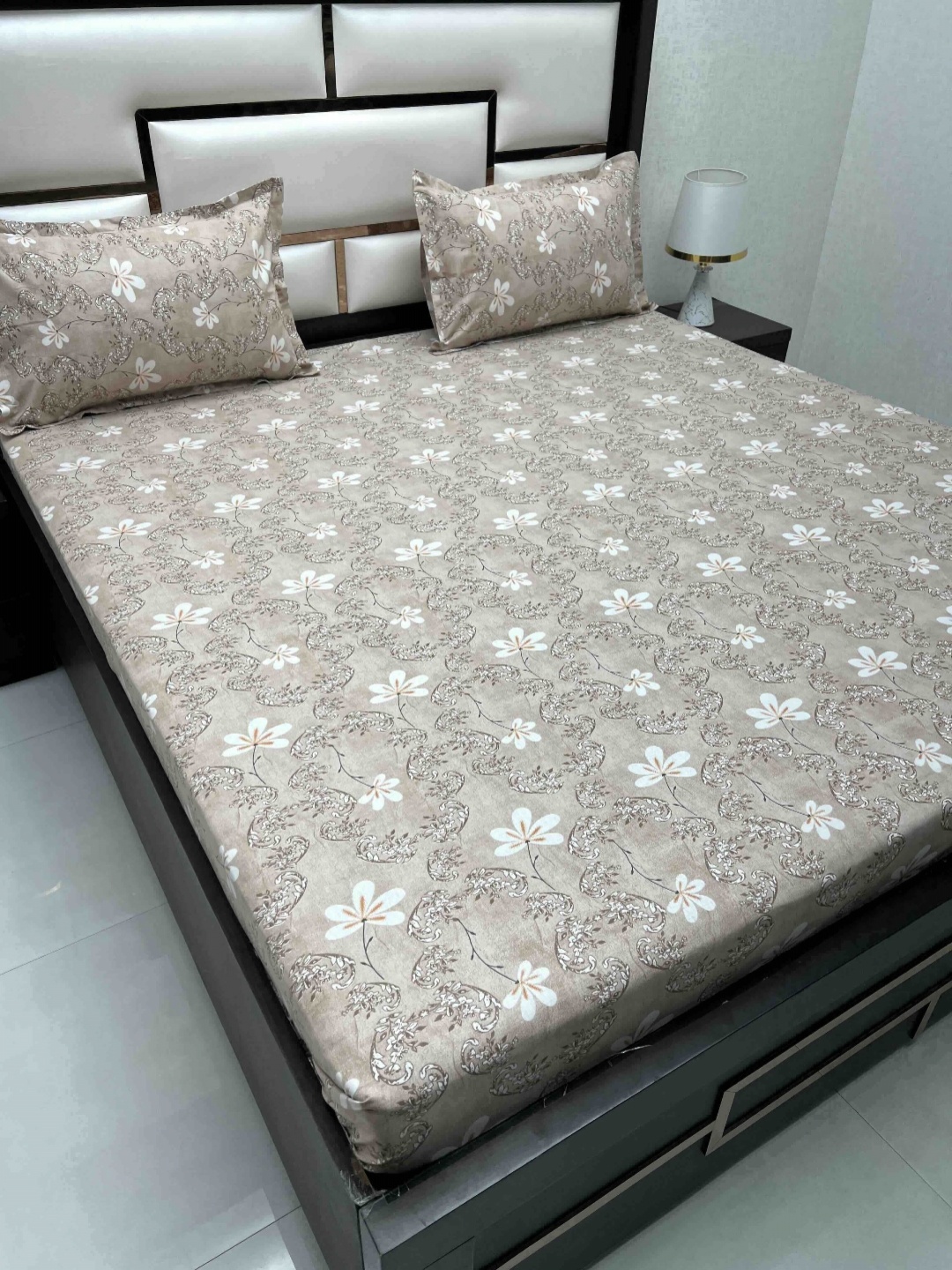 

Pure Decor Cotton Queen Size Double Bedsheet With 2 Pillow Covers 2.28m X 2.54m, Brown