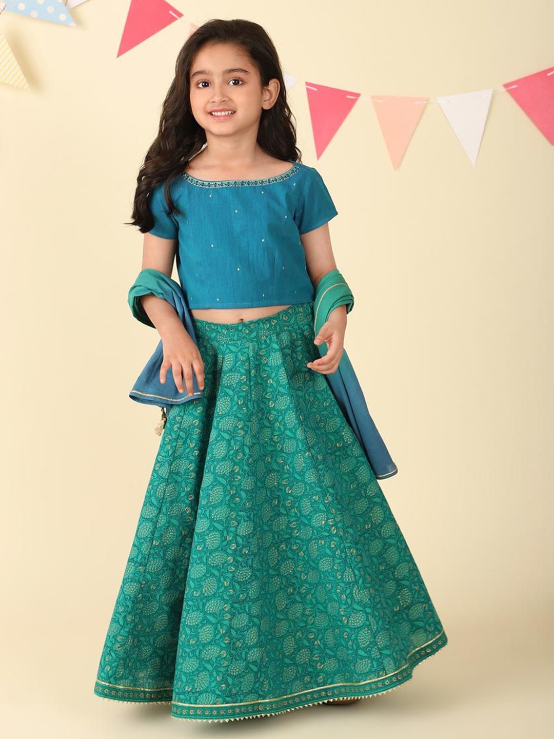 

Fabindia Girls Printed Sequinned Ready to Wear Lehenga & Blouse With Dupatta, Green