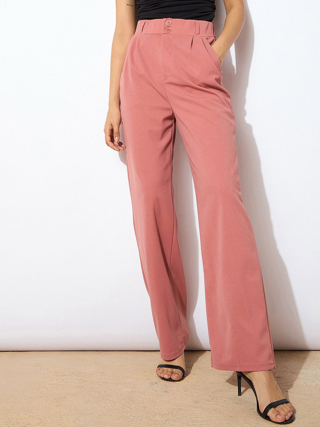 

SASSAFRAS Women Straight Fit Trousers, Pink