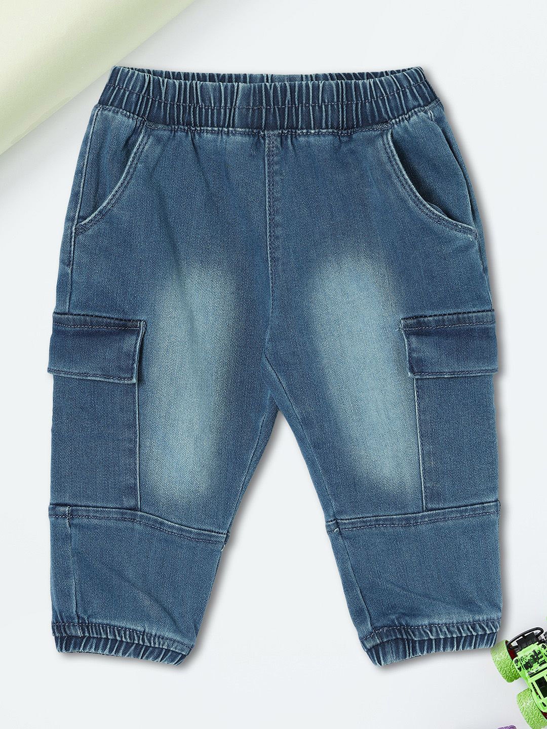 

max Boys Regular Fit Mid-Rise Joggers Jeans, Blue