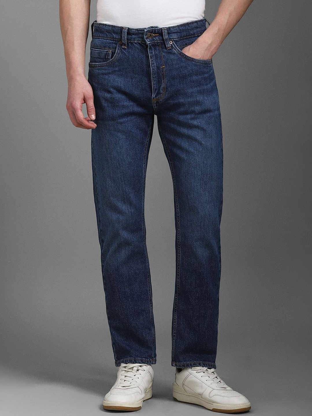 

Louis Philippe Jeans Men Slim Fit Mid-Rise Light Fade Jeans, Blue