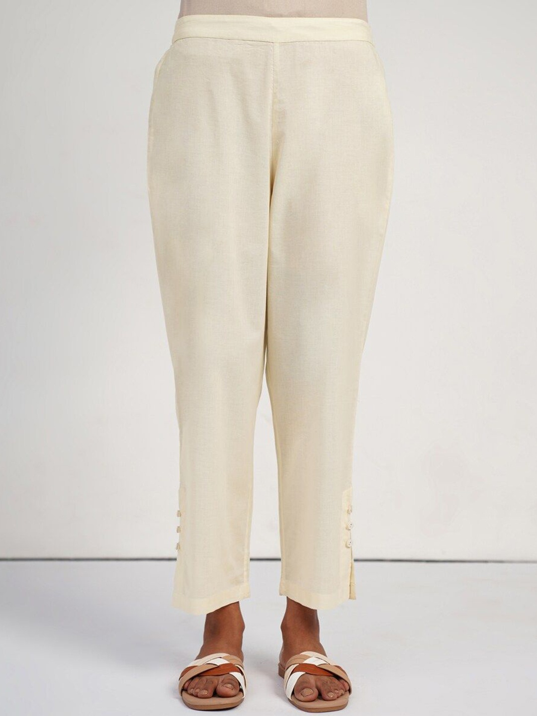 

JAYPORE Women Trousers, Cream