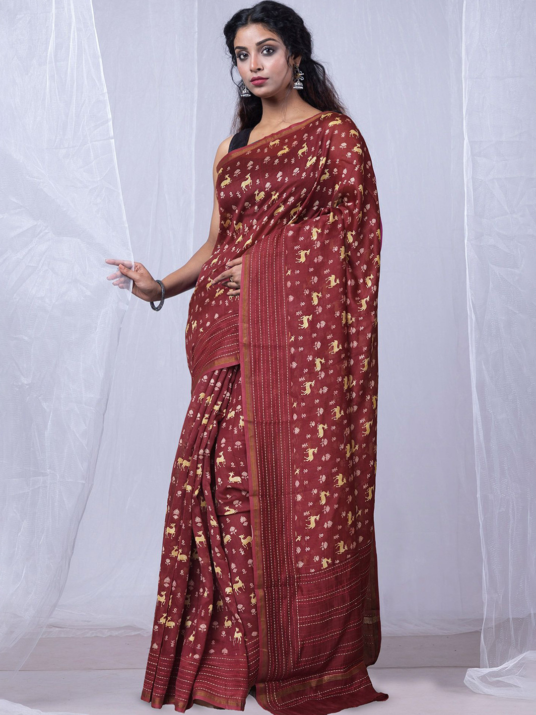 

Unnati Silks Ethnic Motifs Printed Zari Chanderi Saree, Burgundy