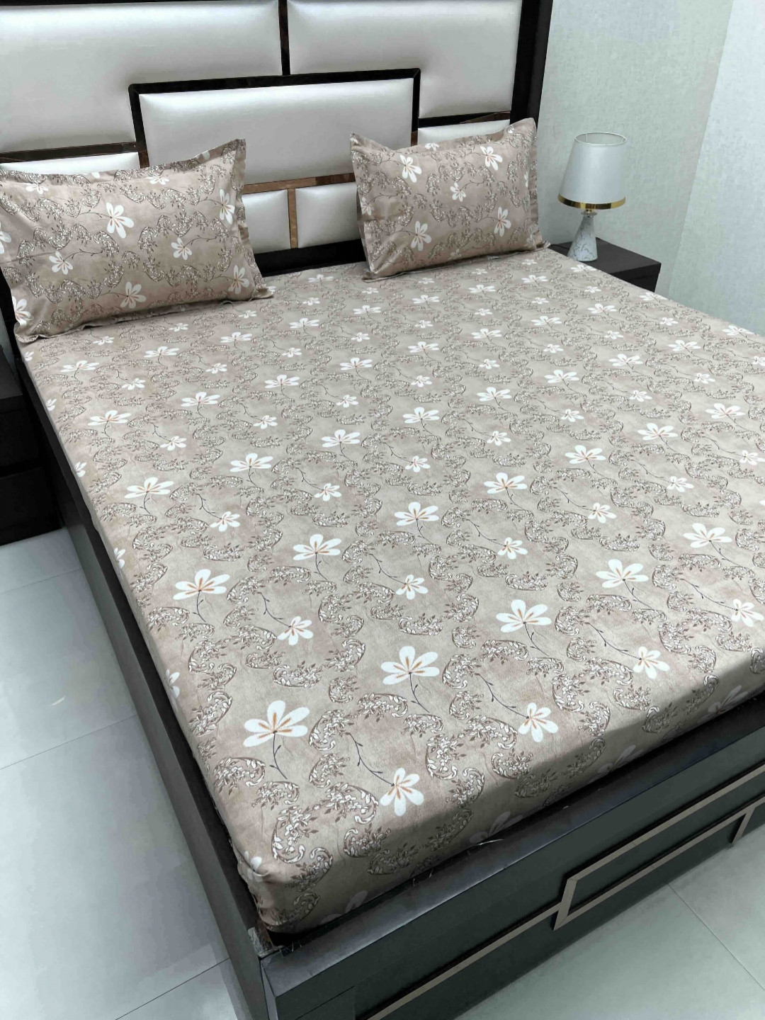

Pure Decor Cotton Queen Size Double Bedsheet With 2 Pillow Covers 2.28m X 2.54m, Grey