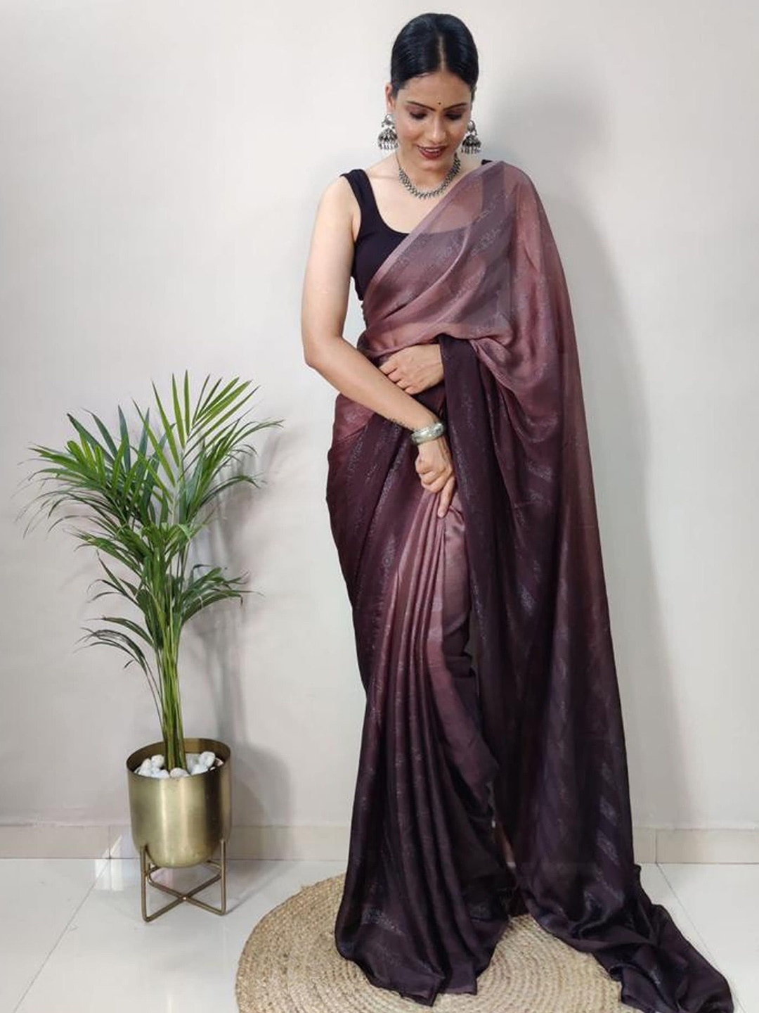 

KALINI Striped Pure Chiffon Ready to Wear Jamdani Saree, Purple