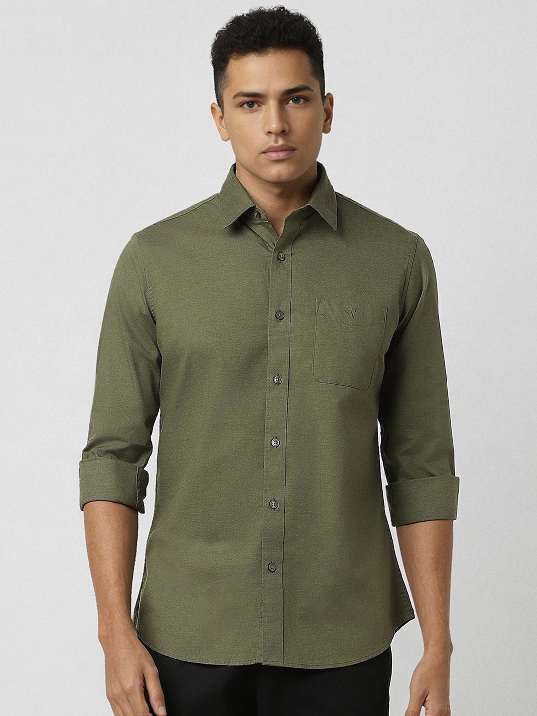 

Van Heusen Sport Men Slim Fit Opaque Casual Shirt, Olive